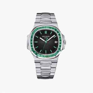 Nautilus 5711/113P-001 Date Platinum Emeralds Black Dial